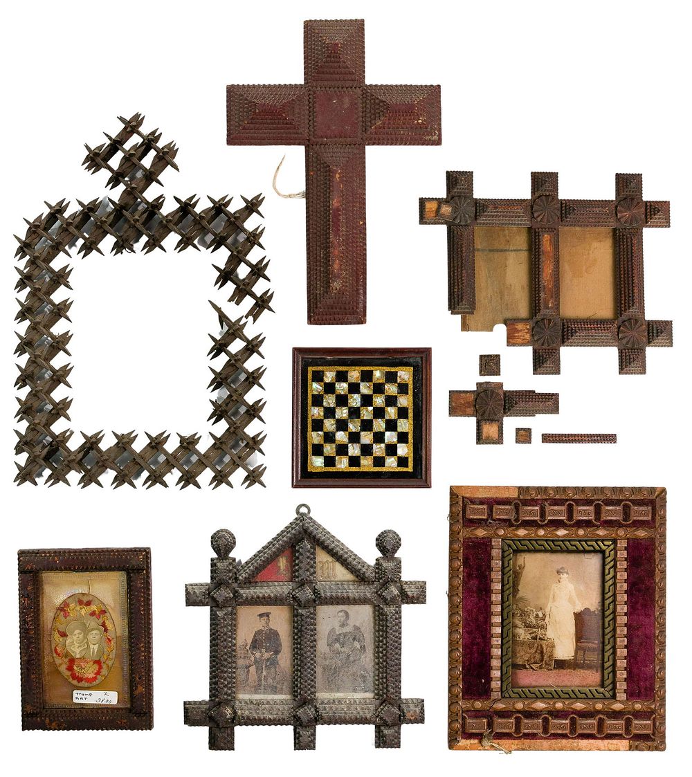 Lot 383: Tramp Art Frame Assortment