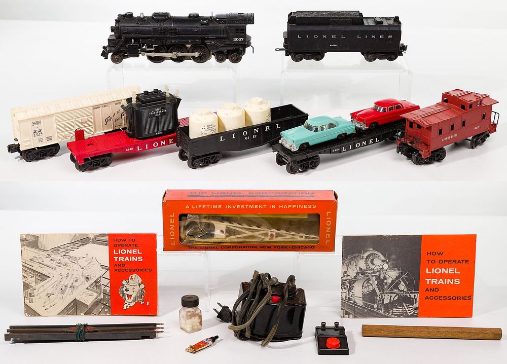 Lot 414: Lionel Model Trains Assortment