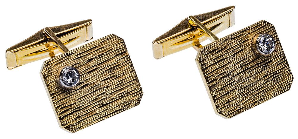 Lot 436: 18k Yellow Gold and Diamond Cuff Links