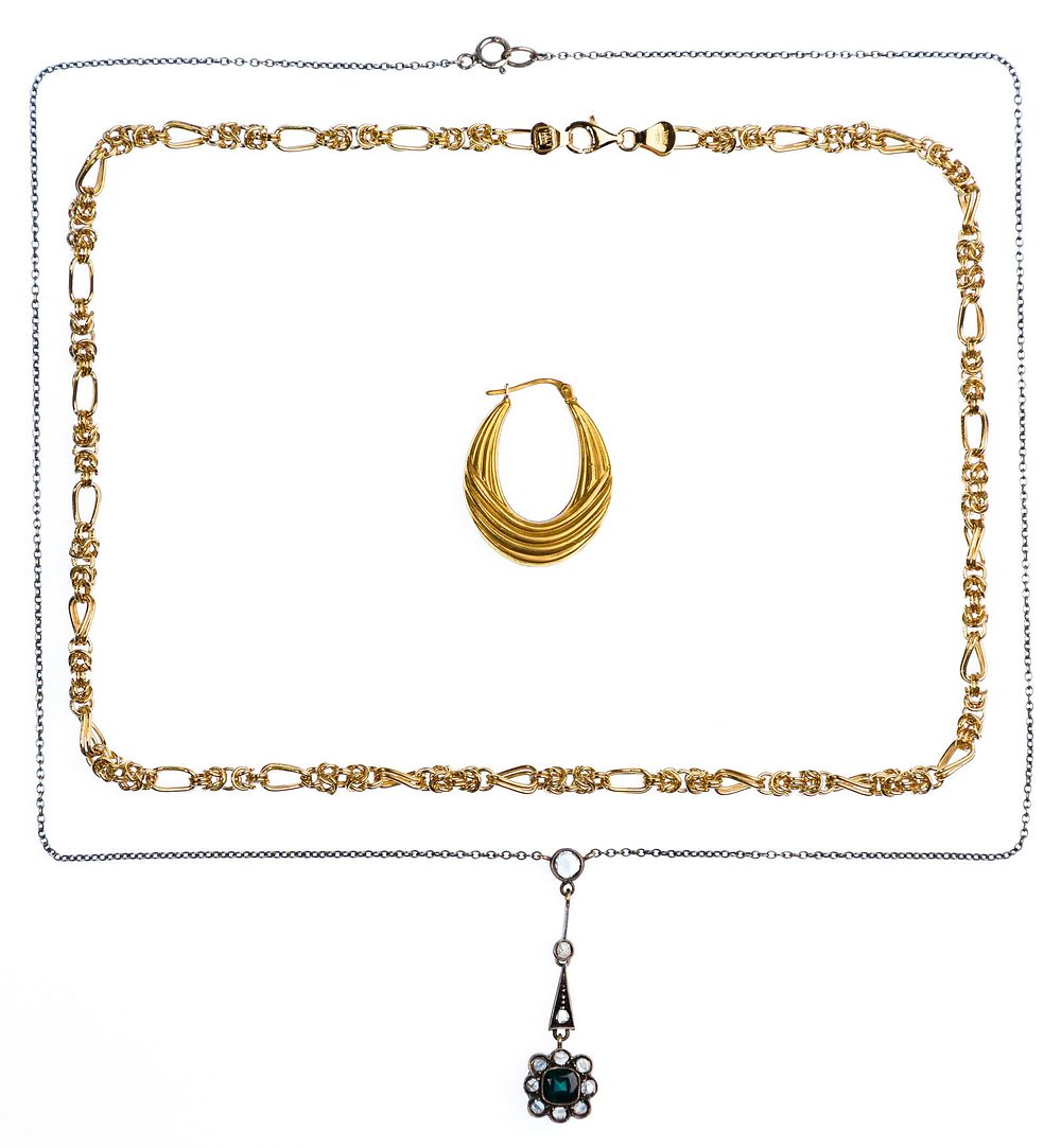 Lot 438: 18k Gold Jewelry Assortment