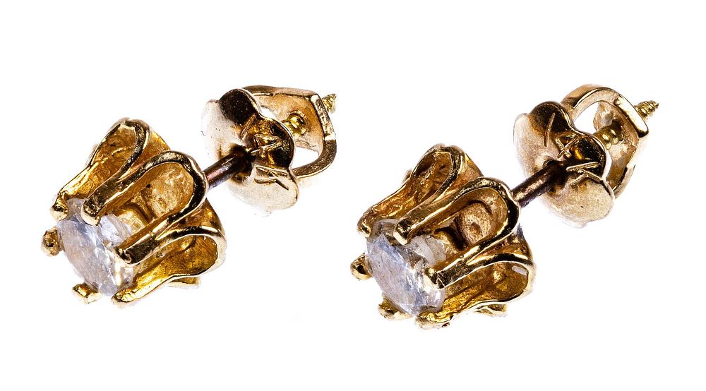 Lot 443: 14k Yellow Gold and Diamond Stud Earrings