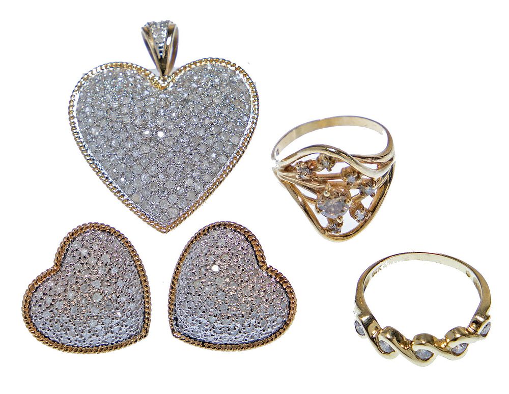 Lot 456: 14k Gold and Diamond Jewelry Assortment