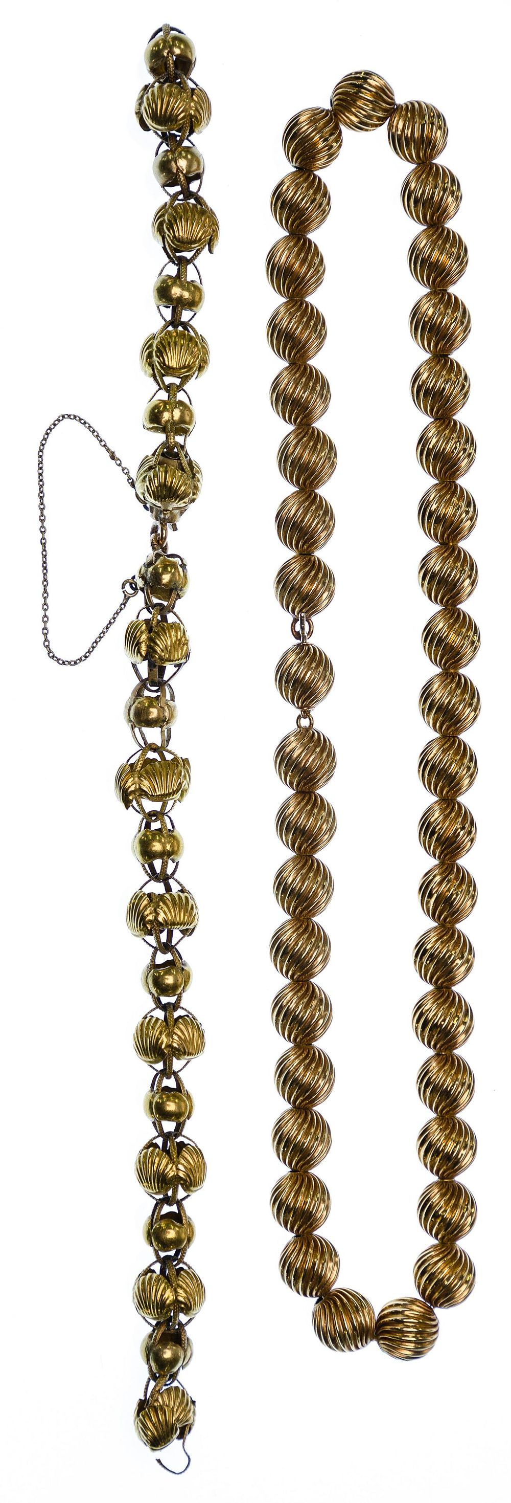 Lot 468: 18k and 14k Yellow Gold Jewelry Assortment