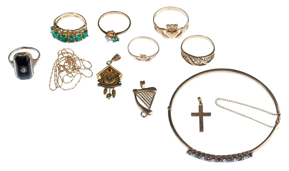 Lot 473: Mixed Gold Jewelry Assortment