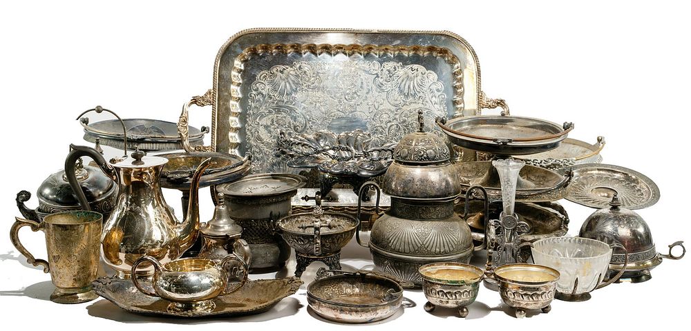 Lot 508: Silverplate Hollowware Assortment