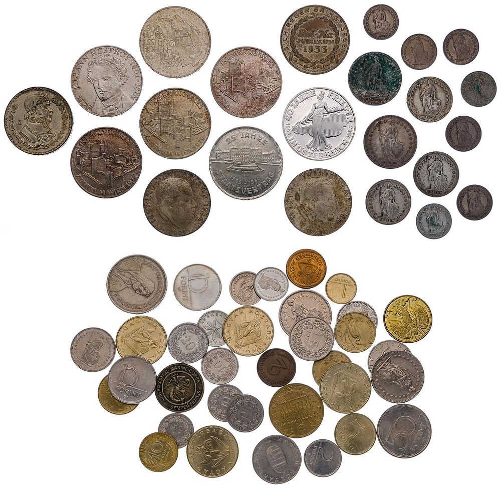 Lot 529: World: Coin Assortment
