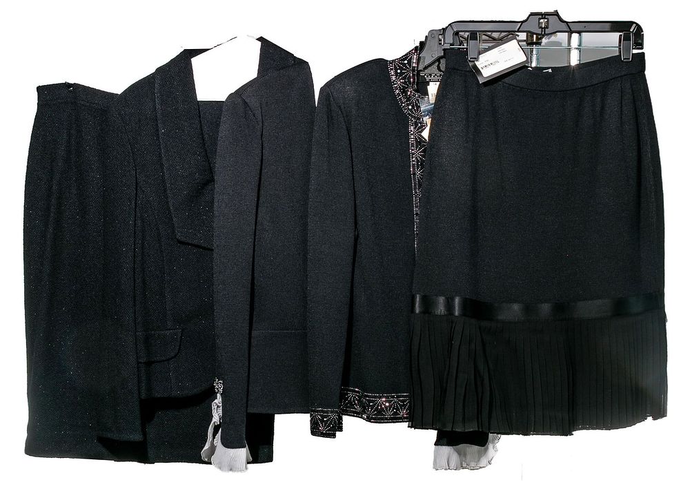 Lot 209: Marie Gray for St. John Evening Assortment