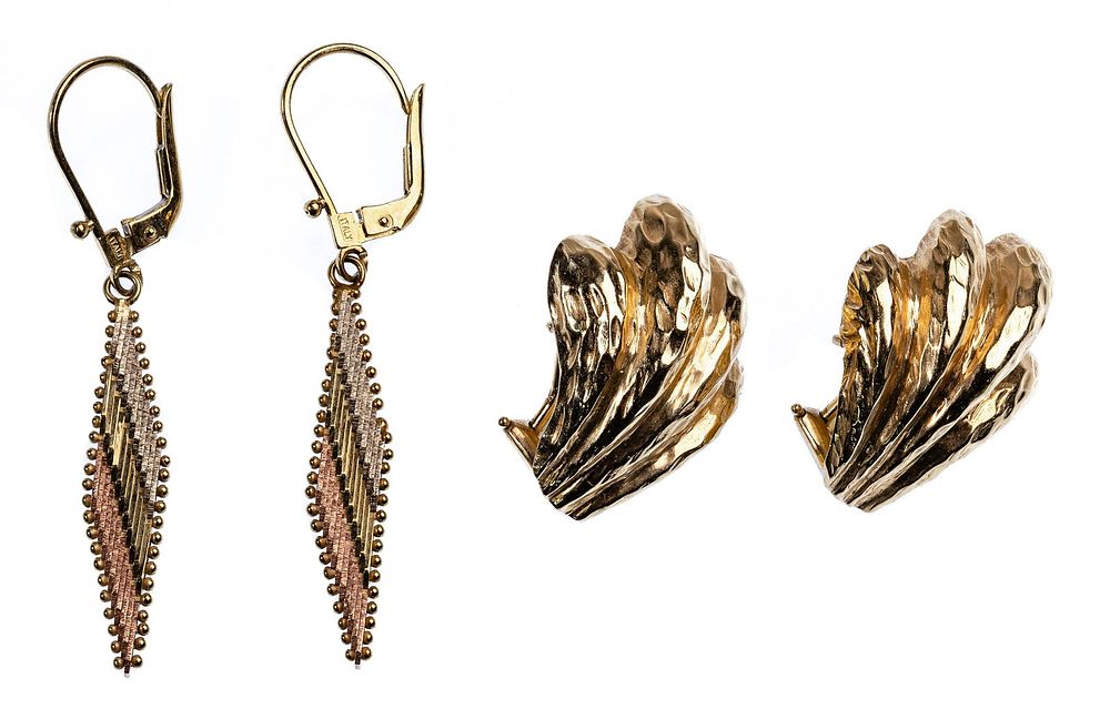 Lot 274: 14k Gold Pierced Earring Assortment