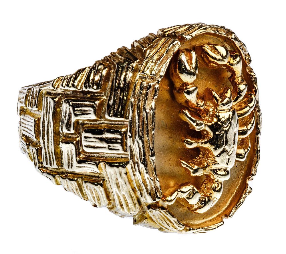 Lot 282: 14k Yellow Gold Scorpion Ring