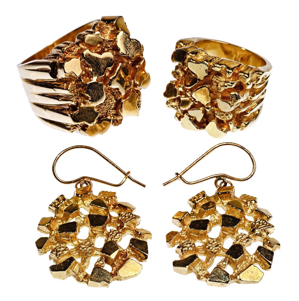 Lot 290: 14k Yellow Gold Nugget Style Jewelry Assortment