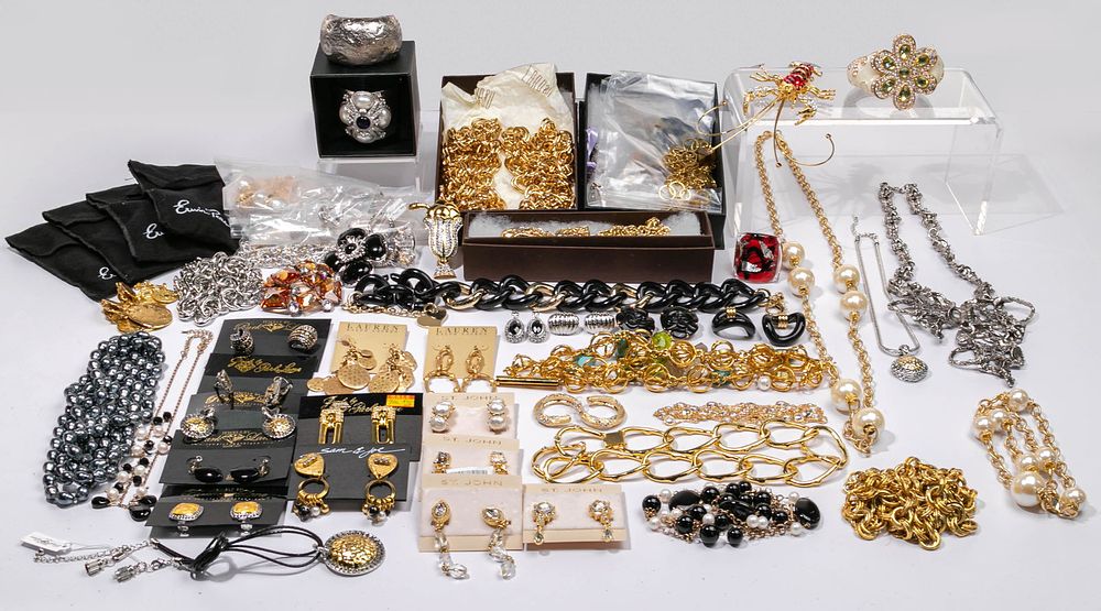 Lot 312: Designer Jewelry Assortment