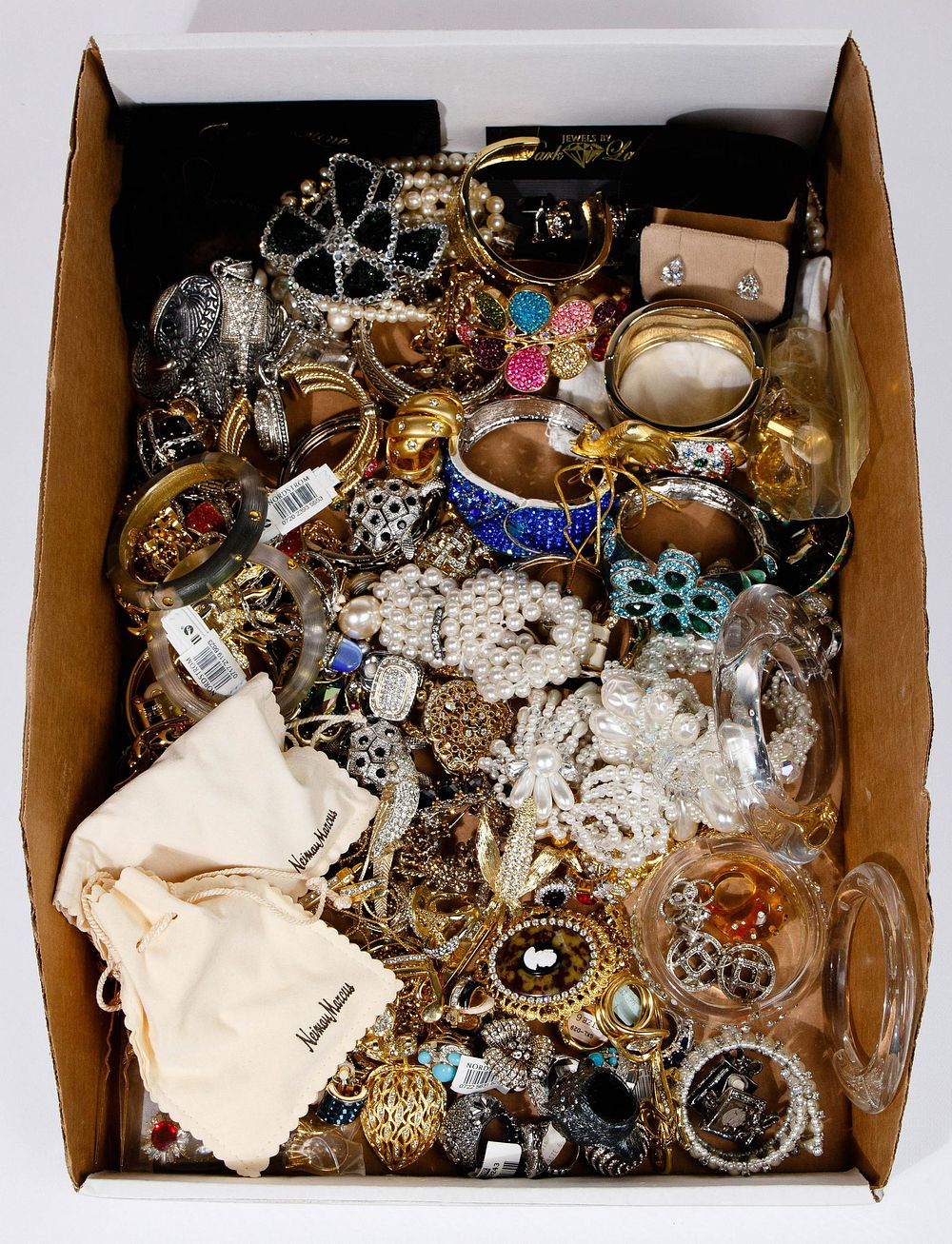 Lot 323: Costume Jewelry Assortment
