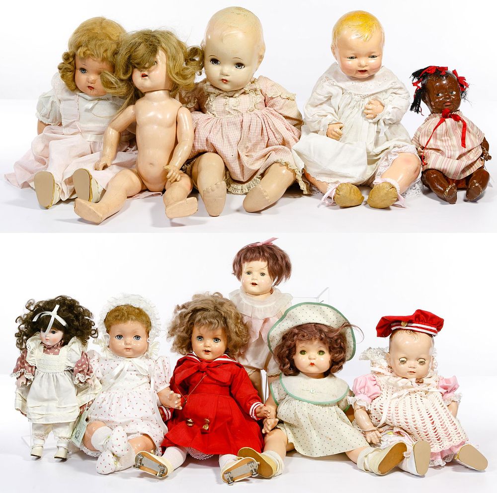 Lot 193: Doll Assortment