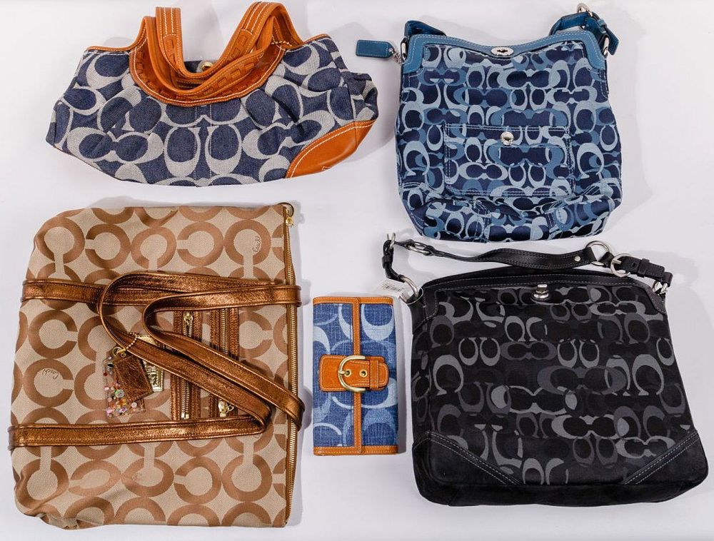 Lot 220: Coach Purse Assortment