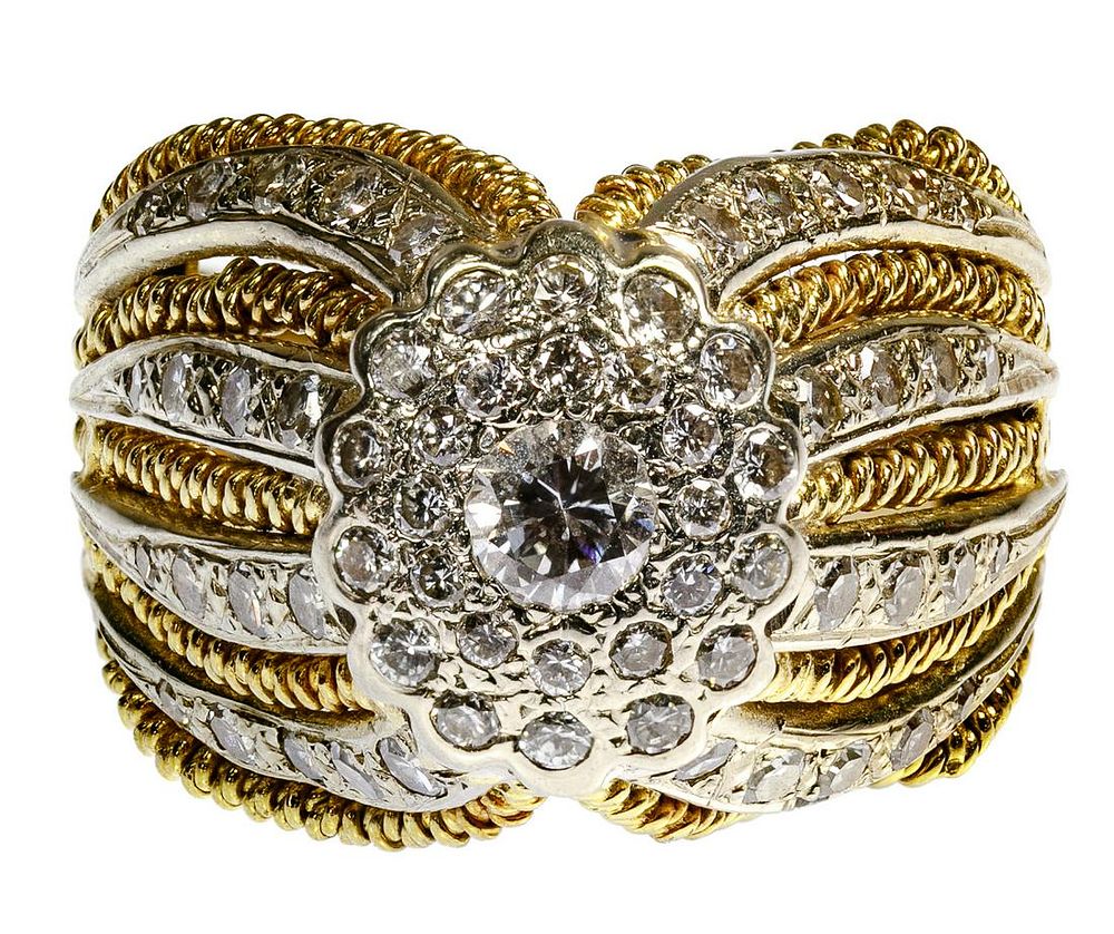 Lot 270: 18k White Gold, Yellow Gold and Diamond Ring