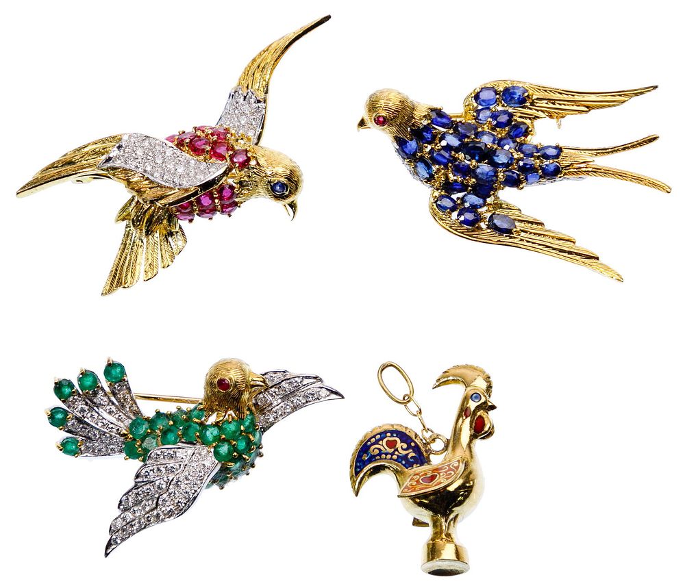 Lot 279: 18k Yellow Gold Pin and Pendant Assortment