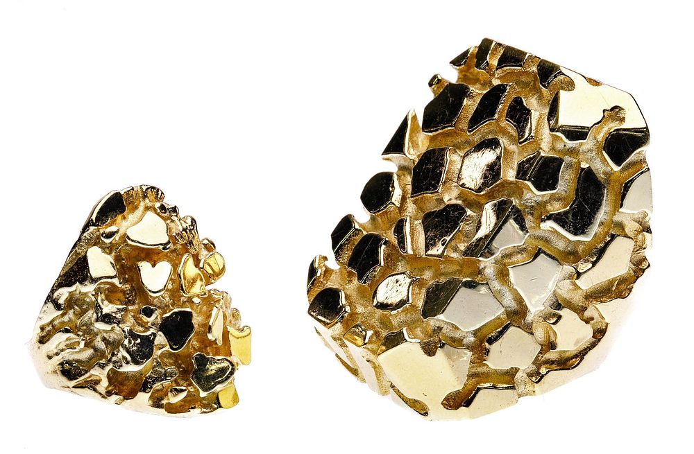 Lot 308: 14k Gold Nugget Style Rings