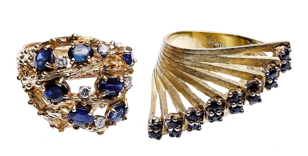 Lot 316: 14k Gold and Sapphire Rings