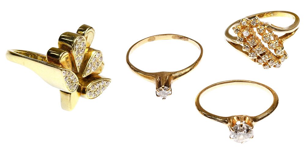 Lot 341: 14k Yellow Gold and Diamond Ring Assortment