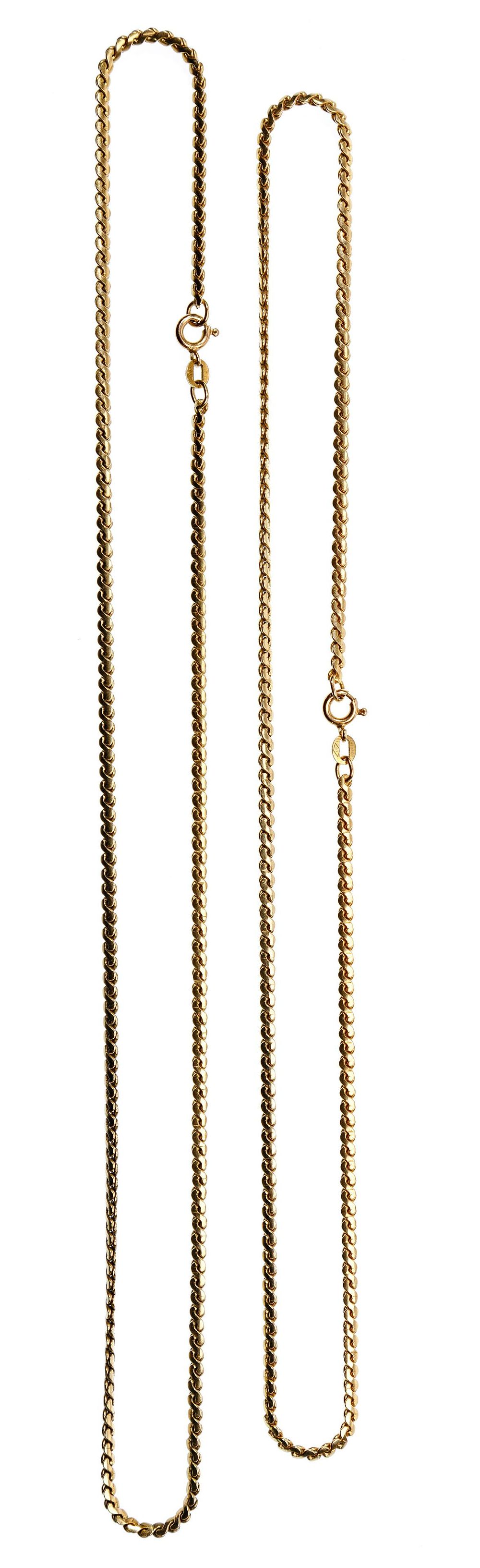 Lot 358: 14k Yellow Gold Necklace Assortment
