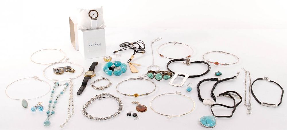 Lot 454: Sterling Silver and Costume Jewelry Assortment