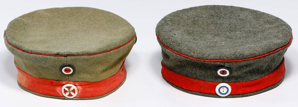 Lot 347: World War I German Field Mutze Caps