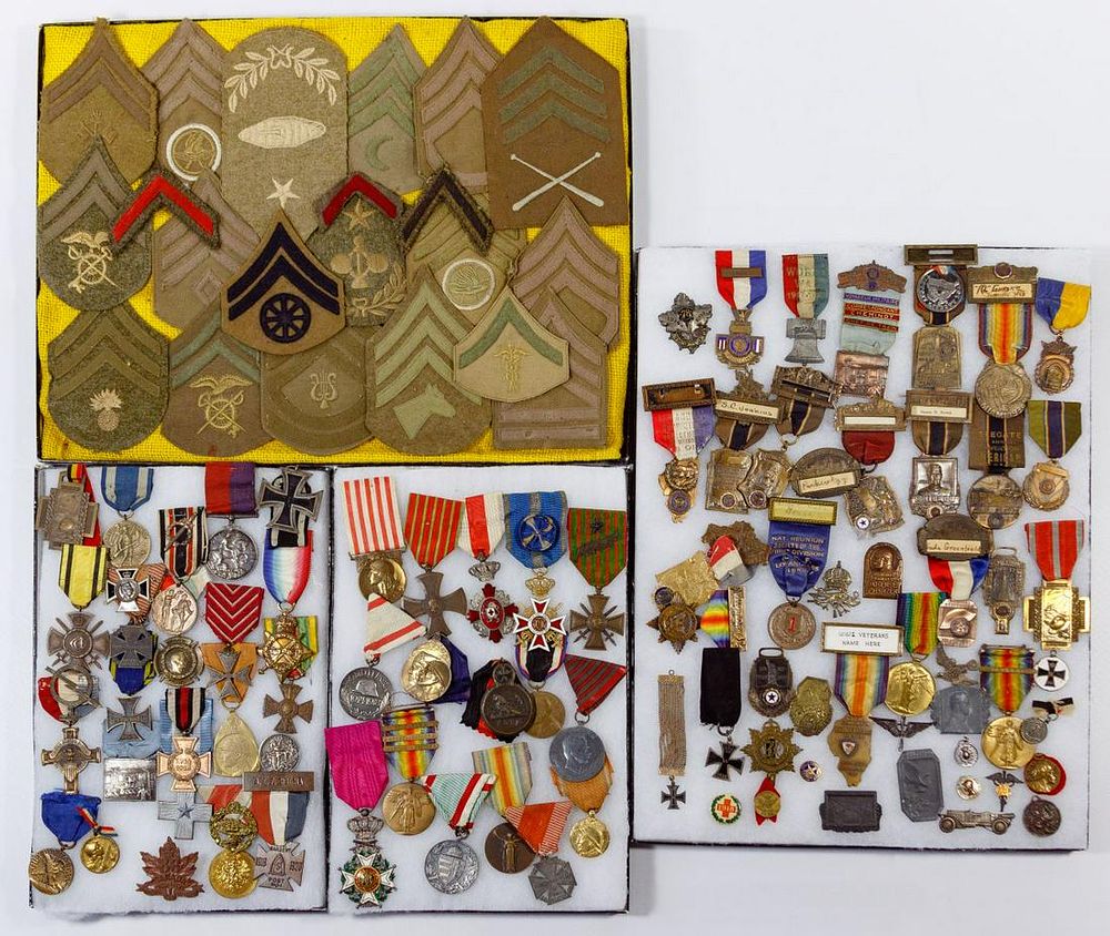 Lot 358: World War I Medal and Rank Insignia Assortment