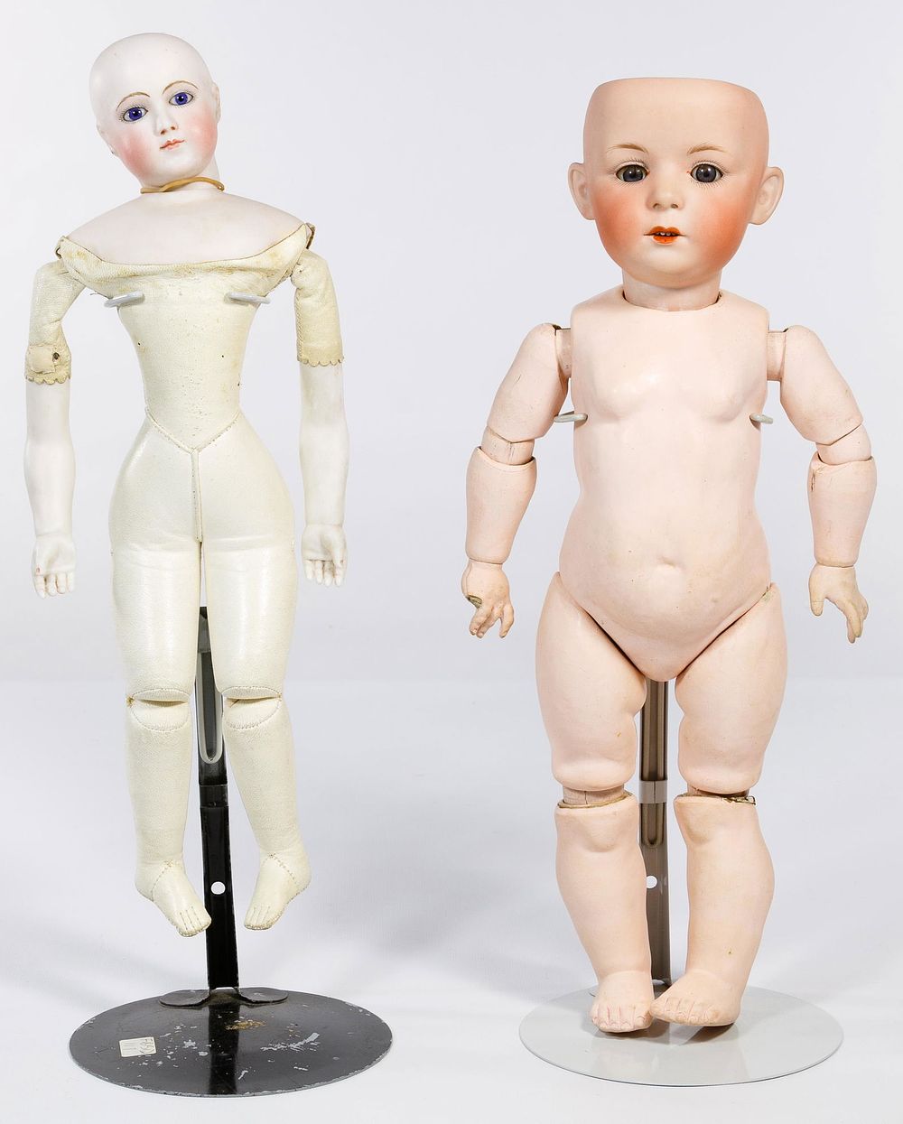 Lot 407: German and French Doll Assortment