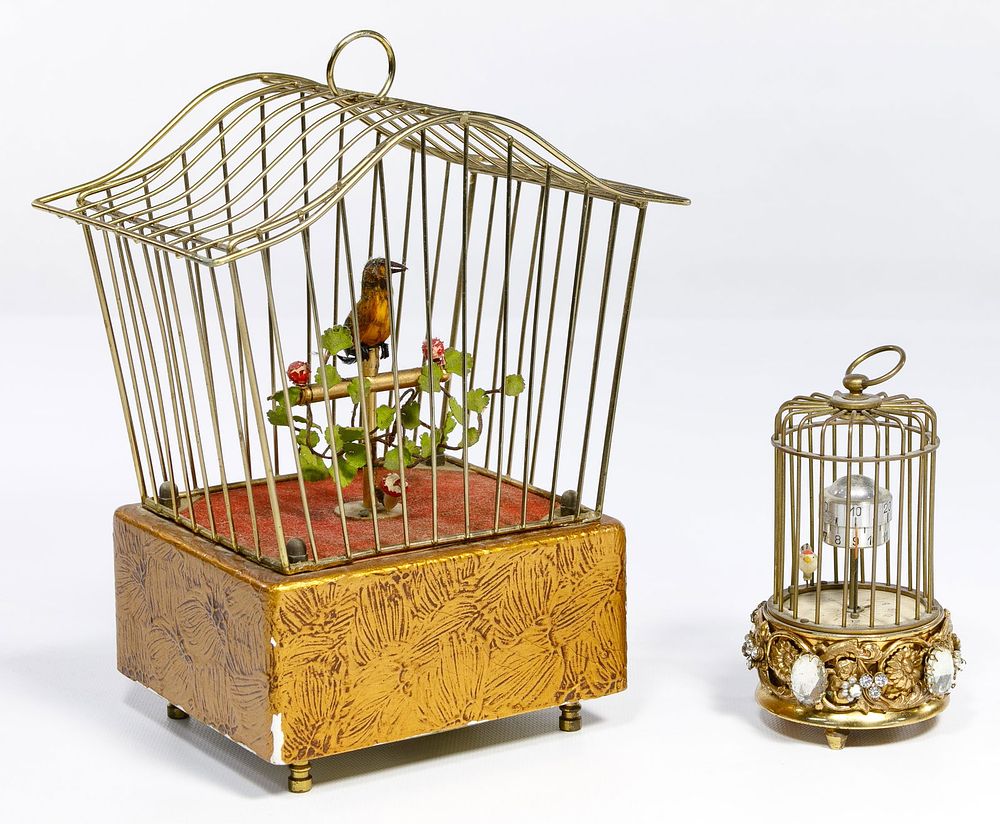 Lot 428: German Wind-Up Bird Cage Assortment
