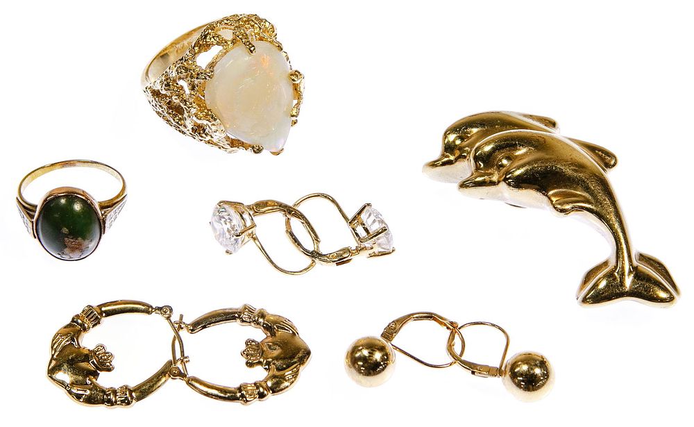 Lot 484: 14k Gold Jewelry Assortment