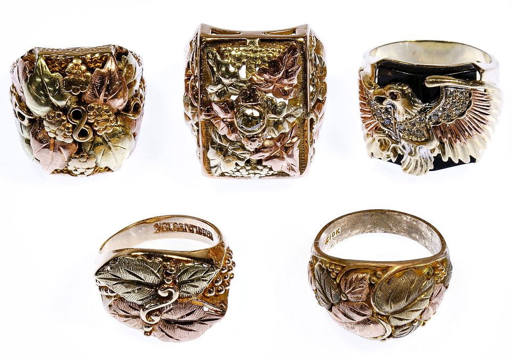 Lot 490: 10k Black Hills Gold Ring Assortment