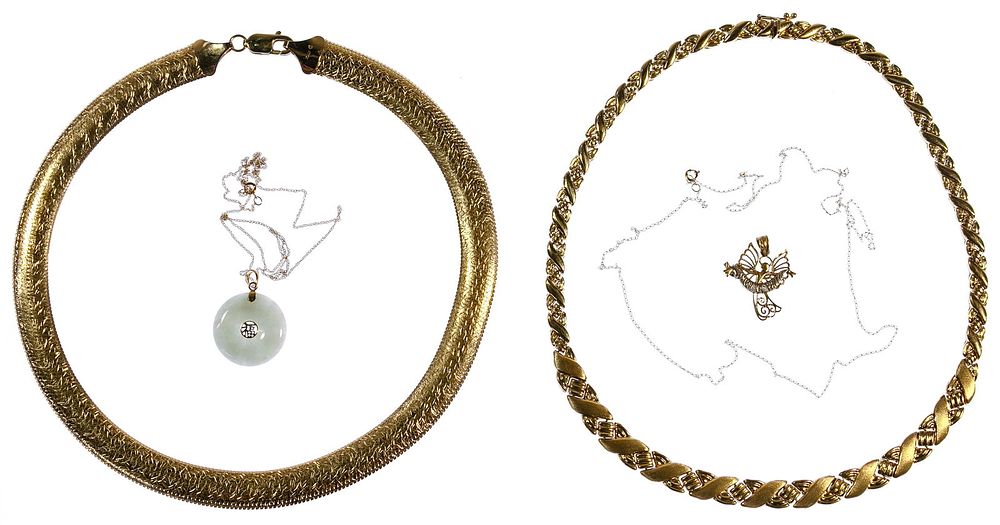 Lot 492: 10k Gold Necklace and Pendant Assortment
