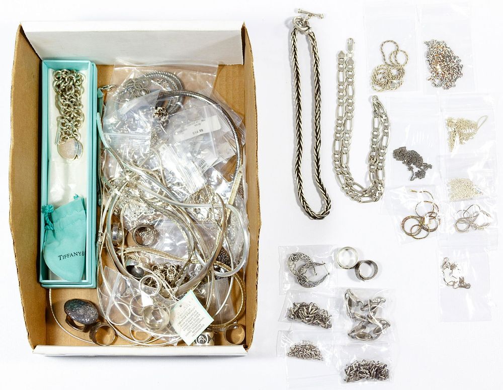 Lot 528: Sterling Silver Jewelry Assortment