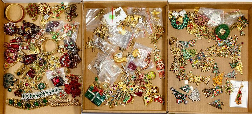 Lot 541: Rhinestone and Holiday Jewelry Assortment