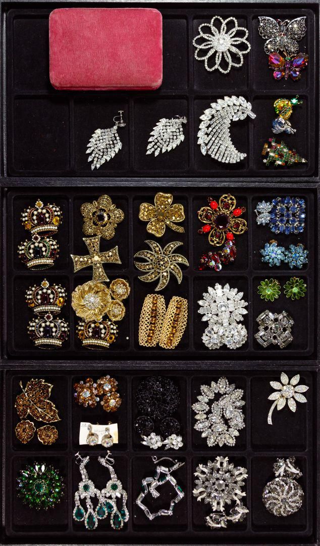 Lot 548: Weiss Rhinestone Jewelry Assortment