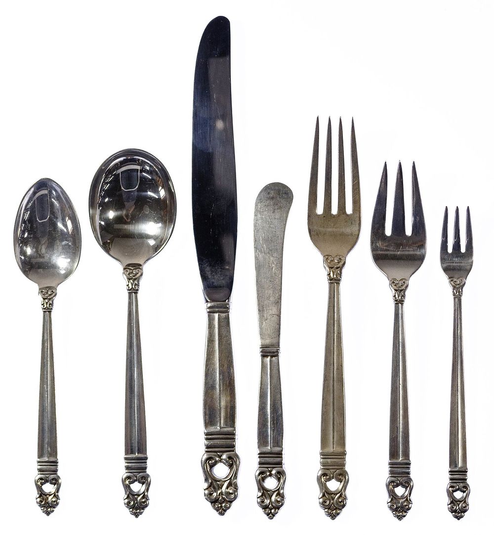 Lot 581: International 'Royal Danish' Sterling Silver Flatware