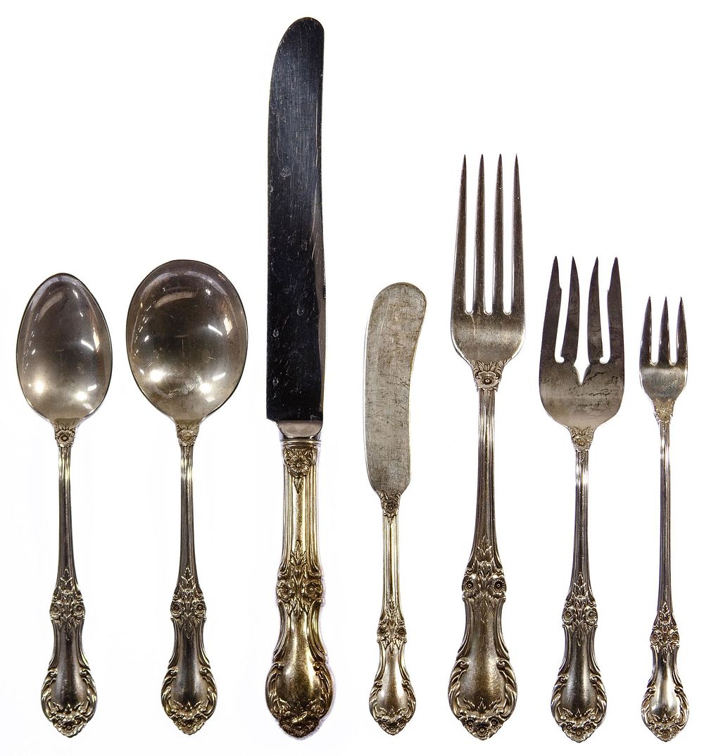 Lot 582: International 'Wild Rose' Sterling Silver Flatware