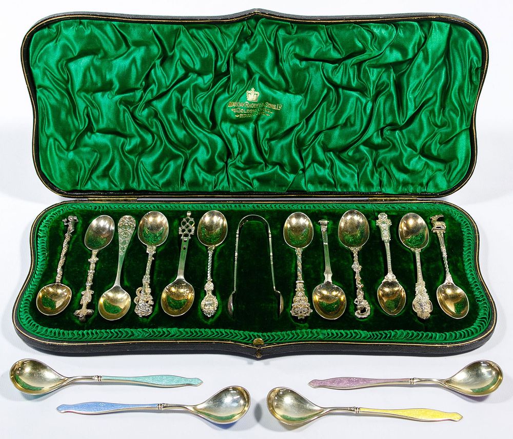 Lot 584: Manoah Rhodes & Sons Ltd Sterling Silver Spoon Set with