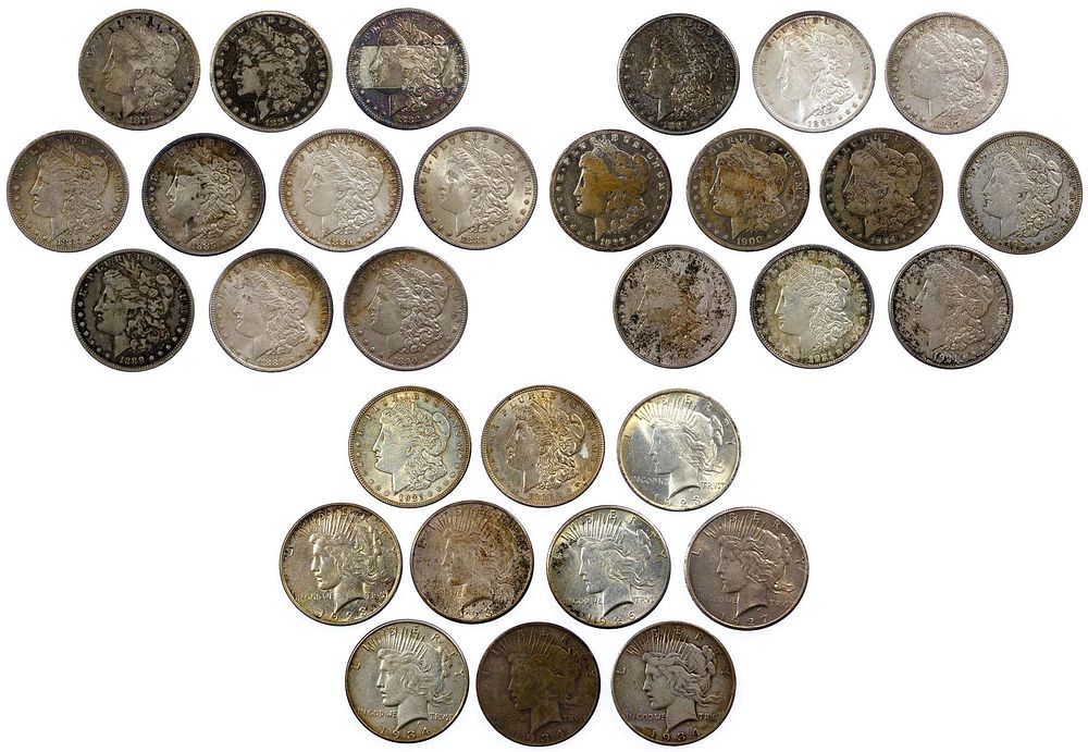Lot 624: Morgan and Peace $1 Assortment