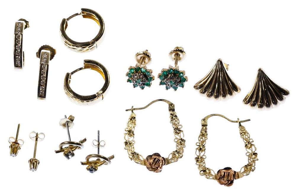 Lot 193: 14k Gold Pierced Earring Assortment