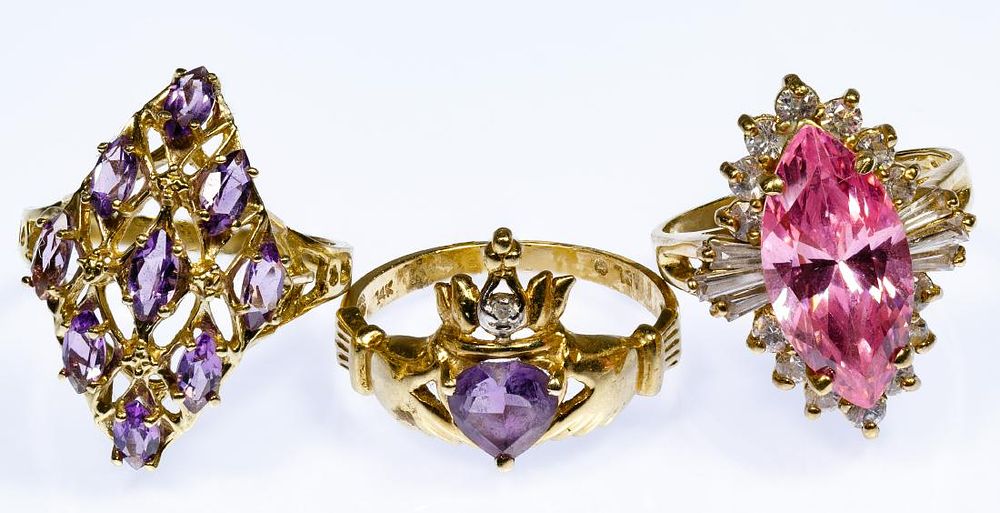 Lot 209: 14k Gold and Gemstone Ring Assortment