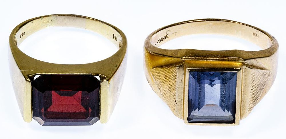 Lot 212: 14k Gold and Gemstone Rings