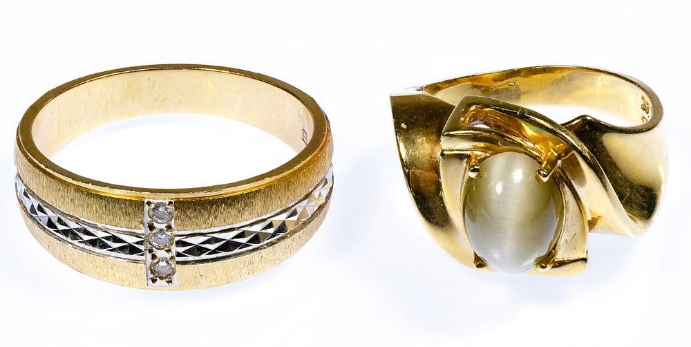 Lot 213: 14k Gold and Gemstone Rings