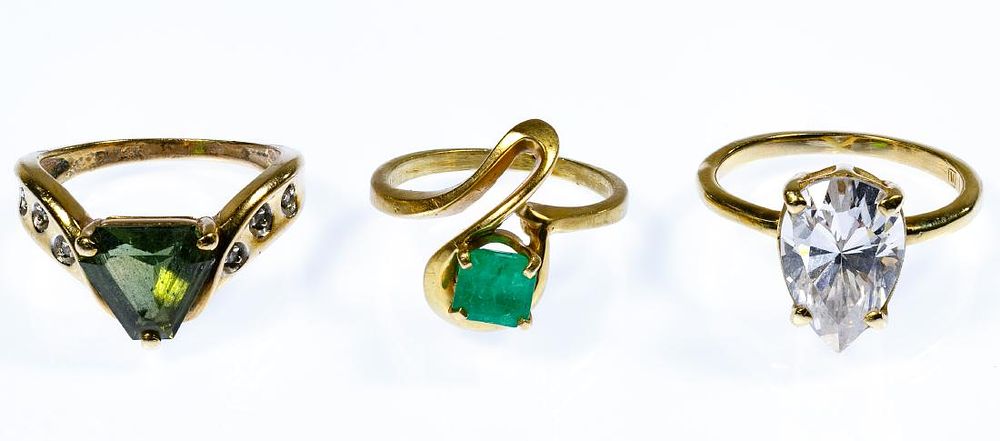 Lot 227: 14k Gold and Gemstone Ring Assortment