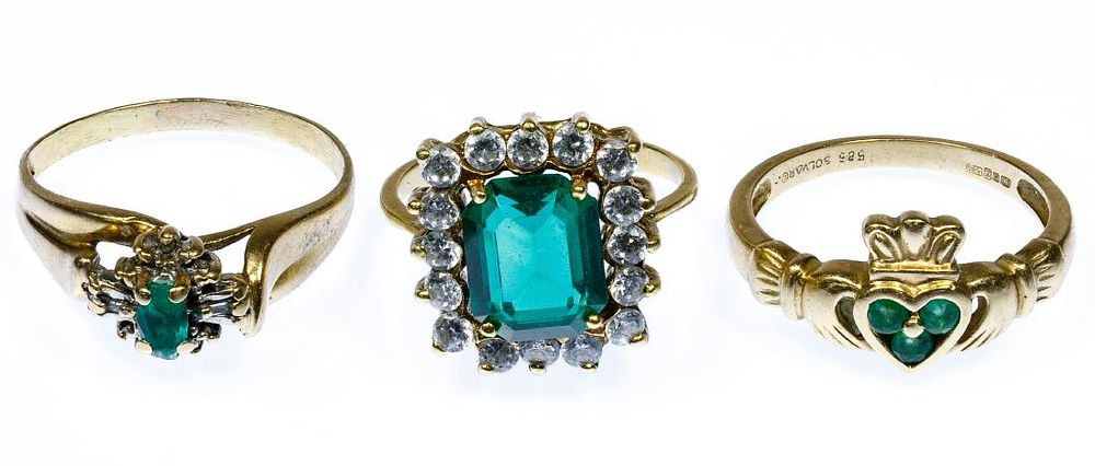 Lot 228: 14k Gold and Gemstone Rings