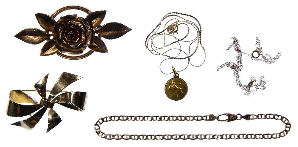 Lot 251: 14k Gold Jewelry Assortment
