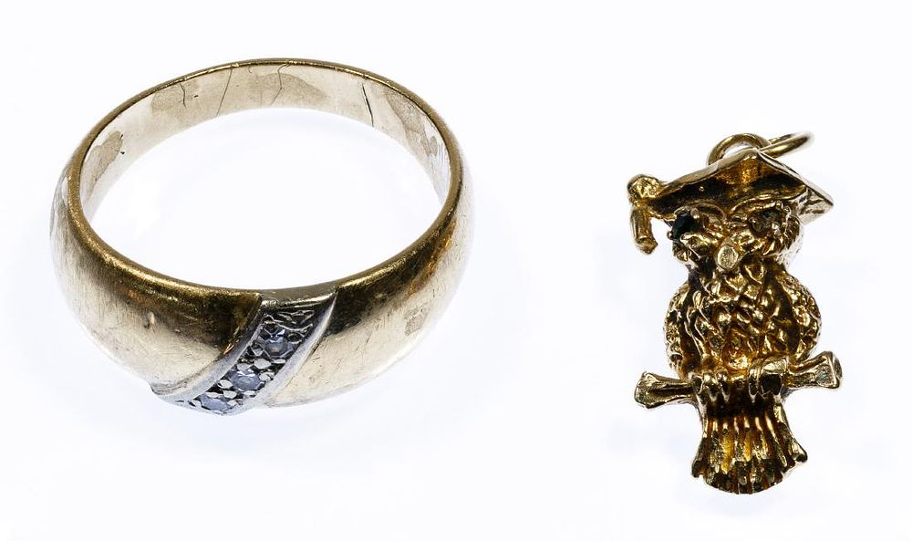 Lot 260: 14k Gold Jewelry Assortment