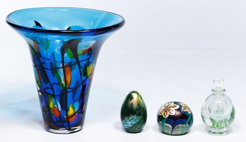 Lot 349: Orient & Flume Art Glass Assortment