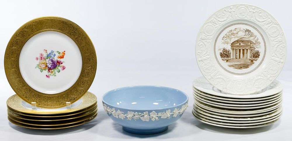 Lot 385: Heinrich & Co Plate Assortment
