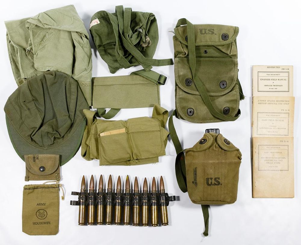 Lot 389: World War II Military Assortment